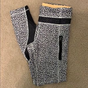 Lululemon five pocket running tight